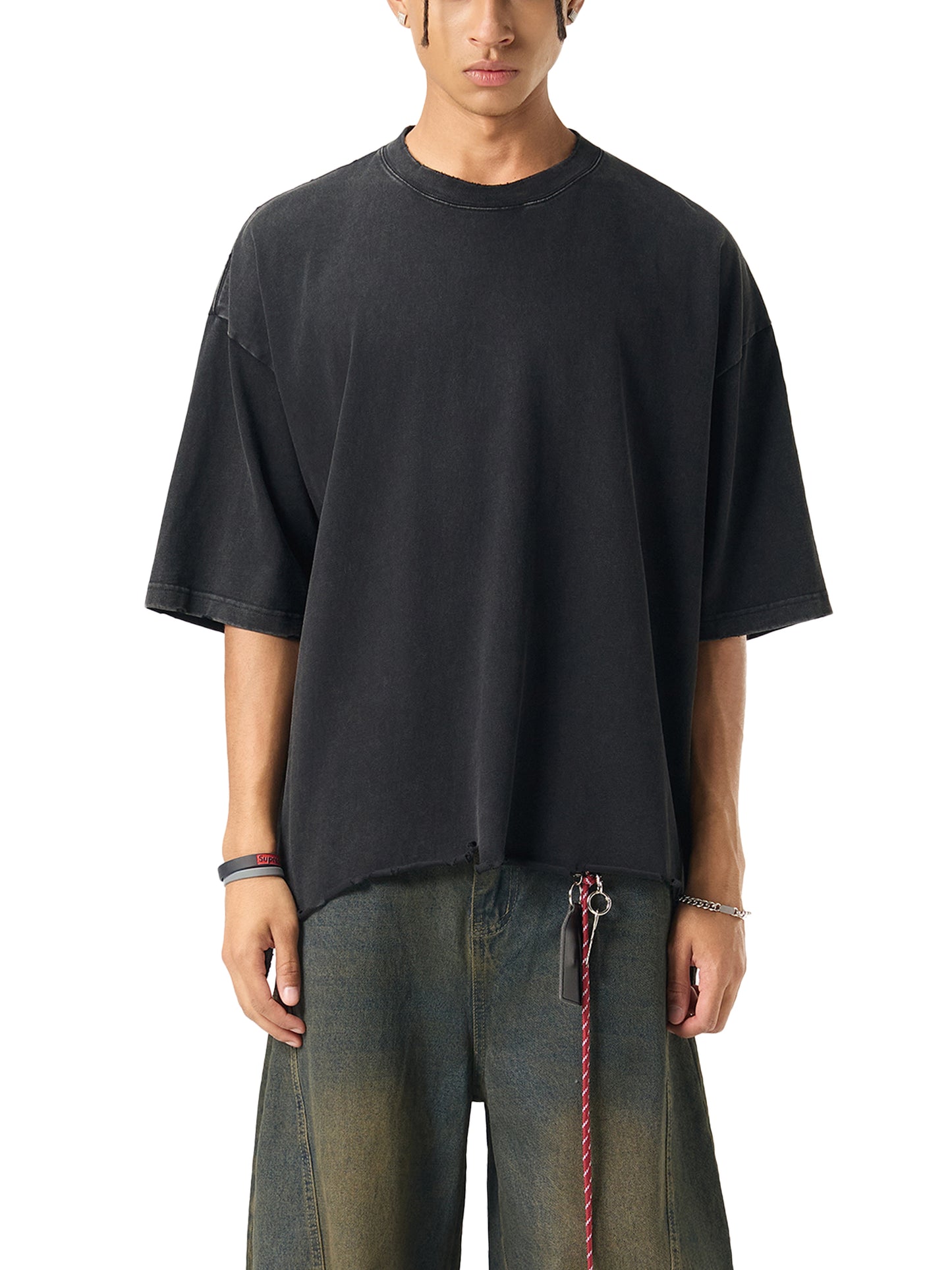 LOVEOMNI: The Lonely Man In A World Of Love Boxy T-shirt